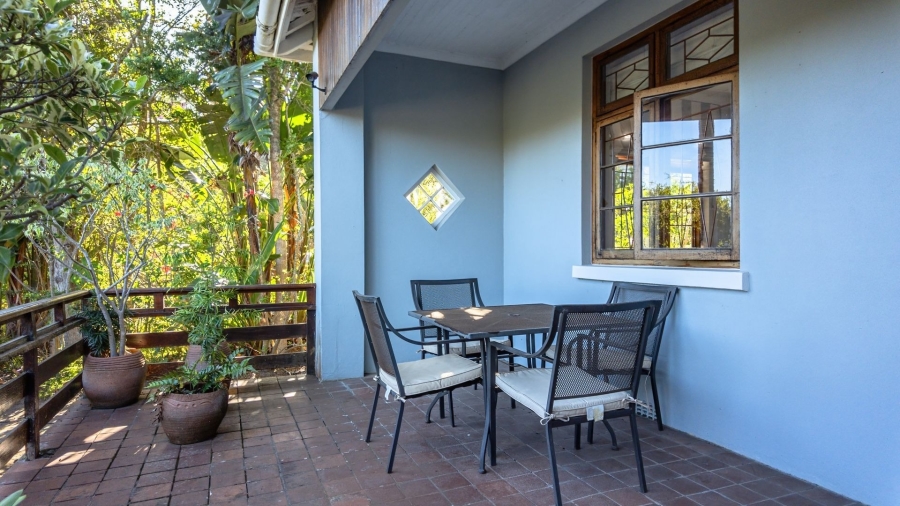 7 Bedroom Property for Sale in Paradise Western Cape